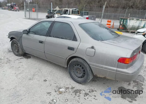 2000 Toyota Camry Le z USA, uszkodzony, nr VIN 4T1BG22KXYU651909